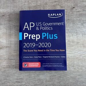 Kaplan AP U.S. Government & Politics Prep Plus Blue Book
